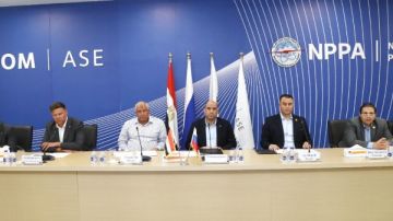 وزير العمل: الالتزام بمعايير السلامة والصحة المهنية يضمن استدامة تنفيذ المشروعات القومية وزير العمل: الالتزام بمعايير السلامة والصحة المهنية يضمن استدامة تنفيذ المشروعات القومية