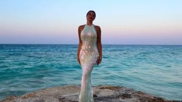 يارا السكري تخطف الأنظار بإطلالة ساحرة على البحر يارا السكري تخطف الأنظار بإطلالة ساحرة على البحر