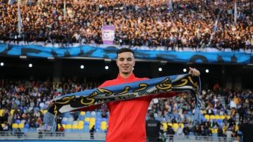 معالي يلاحق الزمالك.. وفيفا يفتح ملفا جديدا يهدد القيد معالي يلاحق الزمالك.. وفيفا يفتح ملفا جديدا يهدد القيد