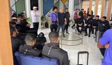 مفاجأة.. أيمن الشريعي: لا يوجد ناد اسمه الشرقية إنبي مفاجأة.. أيمن الشريعي: لا يوجد ناد اسمه الشرقية إنبي
