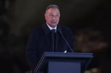 الخطيب لعموتة ولاعبي الأهلي: المرحلة القادمة مهمة للغاية الخطيب لعموتة ولاعبي الأهلي: المرحلة القادمة مهمة للغاية