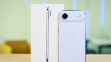 آبل تستعد لإطلاق iPhone Air 2 بخمس مزايا جديدة آبل تستعد لإطلاق iPhone Air 2 بخمس مزايا جديدة