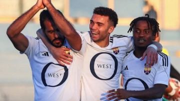 مروان محسن يقود هجوم الجونة أمام القناة في الدوري مروان محسن يقود هجوم الجونة أمام القناة في الدوري