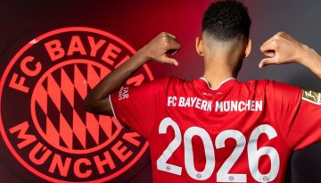 موسيالا يكشف سبب سقوطه المتكرر ويطمئن الجماهير