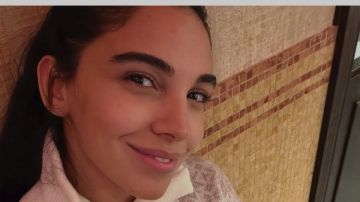 بالكاجوال.. سلمي أبو ضيف تخطف الأنظار بالكاجوال.. سلمي أبو ضيف تخطف الأنظار
