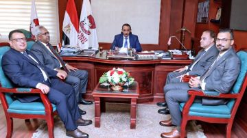 محافظ سوهاج يستقبل وكيل وزارة الصحة الجديد محافظ سوهاج يستقبل وكيل وزارة الصحة الجديد