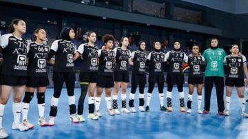 وزير الرياضة يشيد بالأداء البطولي لـ ناشئات اليد في مونديال العالم