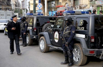 مصر.. مقتل عناصر خطرة في اشتباك مع الشرطة مصر.. مقتل عناصر خطرة في اشتباك مع الشرطة