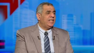 منير أديب: الإخوان تاجرت بالدين وأضرت بالوطن.. وتعاني من التشويش منير أديب: الإخوان تاجرت بالدين وأضرت بالوطن.. وتعاني من التشويش