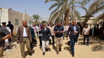جاهزية مجمع التمور لاستقبال المحصول من المزارعين بجنوب الوادي جاهزية مجمع التمور لاستقبال المحصول من المزارعين بجنوب الوادي