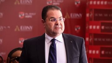 الأهلي يقبل اعتذار سعد شلبي عن منصب المدير التنفيذي.. ويحدد مهامه الجديدة الأهلي يقبل اعتذار سعد شلبي عن منصب المدير التنفيذي.. ويحدد مهامه الجديدة