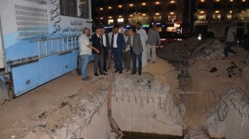 محافظ الأقصر يتابع ميدانيا أعمال تطوير خالد بن الوليد ويشدد على عدم تعطيل حركة المواطنين محافظ الأقصر يتابع ميدانيا أعمال تطوير خالد بن الوليد ويشدد على عدم تعطيل حركة المواطنين