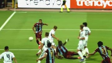 ماذا قدم محمد صلاح في ظهوره الأول؟ قراءة في تعادل طرابزون سبور وقاسم باشا