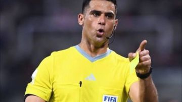 محمد معروف حكما لمباراة الأهلي وزد غدا في الدوري محمد معروف حكما لمباراة الأهلي وزد غدا في الدوري