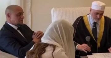 هل اعتنق أسطورة كرة القدم روبرتو كارلوس الإسلام؟ هل اعتنق أسطورة كرة القدم روبرتو كارلوس الإسلام؟