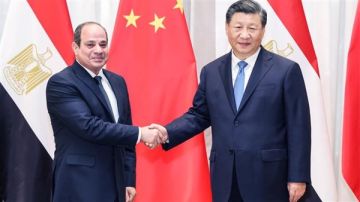 تدريبات عسكرية وتكنولوجيا وقناة السويس.. لماذا تقلق إسرائيل من التقارب المصري الصيني؟ تدريبات عسكرية وتكنولوجيا وقناة السويس.. لماذا تقلق إسرائيل من التقارب المصري الصيني؟