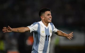 ريفر بليت يعلن التعاقد مع تياجو ألمادا من أتلتيكو مدريد ريفر بليت يعلن التعاقد مع تياجو ألمادا من أتلتيكو مدريد