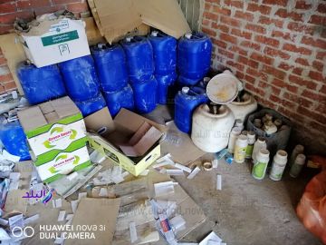 مصادرة 703 عبوات مبيدات زراعية مجهولة المصدر بالغربية مصادرة 703 عبوات مبيدات زراعية مجهولة المصدر بالغربية