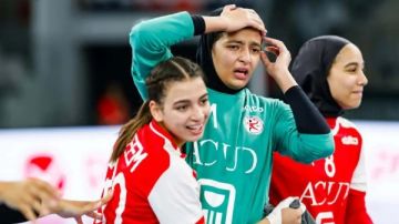 منتخب مصر للناشئات يواجه الدنمارك اليوم لحصد برونزية كأس العالم لكرة اليد منتخب مصر للناشئات يواجه الدنمارك اليوم لحصد برونزية كأس العالم لكرة اليد