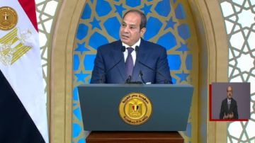 الرئيس السيسي: سلوك بعض المسلمين لا يعكس صحيح الإسلام.. ومن يروج الشائعات لخراب الأمة سيحاسب أمام الله الرئيس السيسي: سلوك بعض المسلمين لا يعكس صحيح الإسلام.. ومن يروج الشائعات لخراب الأمة سيحاسب أمام الله