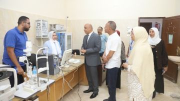 نائب رئيس جامعة قنا يتفقد أعمال الكشف الطبي للطلاب الجدد نائب رئيس جامعة قنا يتفقد أعمال الكشف الطبي للطلاب الجدد