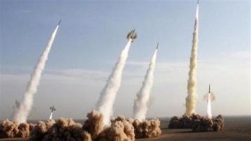 الأردن يعترض 8 صواريخ إيرانية.. والحرس الثوري يعلن استهداف قاعدتين جويتين الأردن يعترض 8 صواريخ إيرانية.. والحرس الثوري يعلن استهداف قاعدتين جويتين