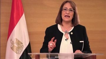 انتهاء العضوية لا يمحو التاريخ.. نادية هنري تستغيث لإثبات صفة نائب سابق في الأوراق الرسمية انتهاء العضوية لا يمحو التاريخ.. نادية هنري تستغيث لإثبات صفة نائب سابق في الأوراق الرسمية