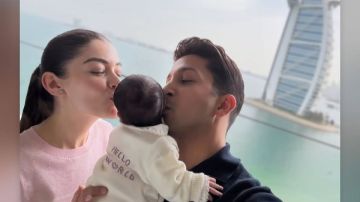 أحمد زاهر يحتفل بقدوم حفيدته الأولى : بقيت جدو رسمي أحمد زاهر يحتفل بقدوم حفيدته الأولى : بقيت جدو رسمي