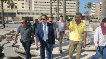 محافظ بورسعيد يتابع مستجدات أعمال تطوير ورفع كفاءة ميدان الشهداء المسلة بحي الشرق محافظ بورسعيد يتابع مستجدات أعمال تطوير ورفع كفاءة ميدان الشهداء المسلة بحي الشرق