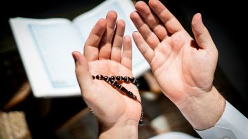 دعاء ليلة الجمعة الأولى من ربيع الأول.. للرزق وفك الكرب دعاء ليلة الجمعة الأولى من ربيع الأول.. للرزق وفك الكرب