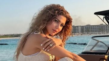 على شاطئ البحر.. فرح شعبان تتألق بإطلالة صيفية ساحرة على شاطئ البحر.. فرح شعبان تتألق بإطلالة صيفية ساحرة
