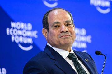 مصر.. السيسي يوجه رسالة لناشئات اليد بعد إنجاز كأس العالم مصر.. السيسي يوجه رسالة لناشئات اليد بعد إنجاز كأس العالم