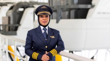 هدى المسلمي .. أول مدربة طيارين في تاريخ الإمارات هدى المسلمي .. أول مدربة طيارين في تاريخ الإمارات