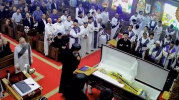 إقامة صلوات تجنيز الأنبا يوحنا بأمريكا بحضور عدد من أساقفة الكنيسة إقامة صلوات تجنيز الأنبا يوحنا بأمريكا بحضور عدد من أساقفة الكنيسة