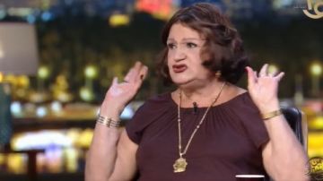 حاجتي اتسرقت على الطريق.. ميمي جمال تروي موقفا صعبا تعرضت له حاجتي اتسرقت على الطريق.. ميمي جمال تروي موقفا صعبا تعرضت له