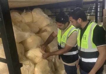 ضبط 10 أطنان زبدة وقشطة مجهولة المصدر بالغربية ضبط 10 أطنان زبدة وقشطة مجهولة المصدر بالغربية