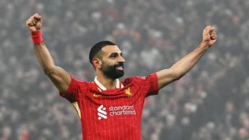 أنباء قيمة .. مدرب طرابزون سبور التركي يعلق على اقتراب ناديه من ضم النجم المصري محمد صلاح أنباء قيمة .. مدرب طرابزون سبور التركي يعلق على اقتراب ناديه من ضم النجم المصري محمد صلاح