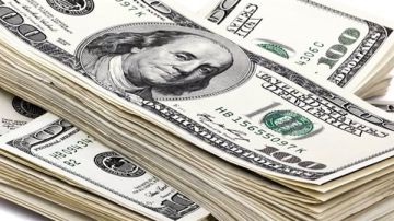 استمرار تراجع سعر الدولار اليوم الأربعاء.. اعرف الأخضر بكام استمرار تراجع سعر الدولار اليوم الأربعاء.. اعرف الأخضر بكام