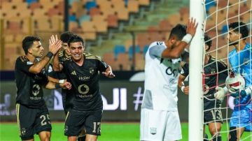 موعد مباراة الأهلي وسموحة في الدوري المصري والقنوات الناقلة موعد مباراة الأهلي وسموحة في الدوري المصري والقنوات الناقلة