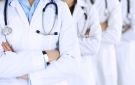 الأطباء: التأمين ضد الأخطاء يحمي الأطباء من المساومات والابتزاز ويضمن حق المريض - eg