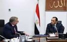 رئيس الوزراء يتابع مع وزير البترول عددا من ملفات العمل - eg