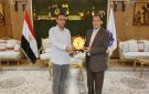 رئيس جامعة قنا يكرم المهندس جمال ملاك تقديرا لإنجازاته التكنولوجية الدولية