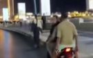 شباب يضايقون شابا يرتدي الجلباب الصعيدي على كورنيش الإسكندرية شاهد - eg