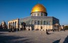 محافظة القدس: أكثر من 51 مصابا و60 حالة اعتقال خلال اقتحام الاحتلال لمخيم قلنديا