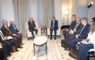 وزير الخارجية يبحث مع نظيره التونسي التعاون المشترك: يجب تغليب الحلول السياسية والدبلوماسية بالمنطقة