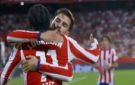 أتلتيكو مدريد يضرب إشبيلية بثلاثية نظيفة بالشوط الأول بالدوري الإسباني