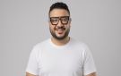 المؤلف محمد سيد بشير ينفي شائعة وفاة نجله