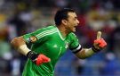 الحضري يقترب من منصب مدرب حراس المنتخب الأوليمبي.. وأحمد حسن مرشح للإدارة
