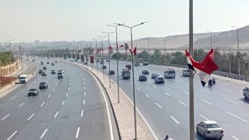الجيزة تنهي أعمال تجميل وتجهيز الطرق المؤدية للمتحف المصري الكبير والأهرامات