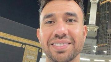 تريزيجيه في رحاب الحرم.. نجم المنتخب يؤدي مناسك العمرة تريزيجيه في رحاب الحرم.. نجم المنتخب يؤدي مناسك العمرة